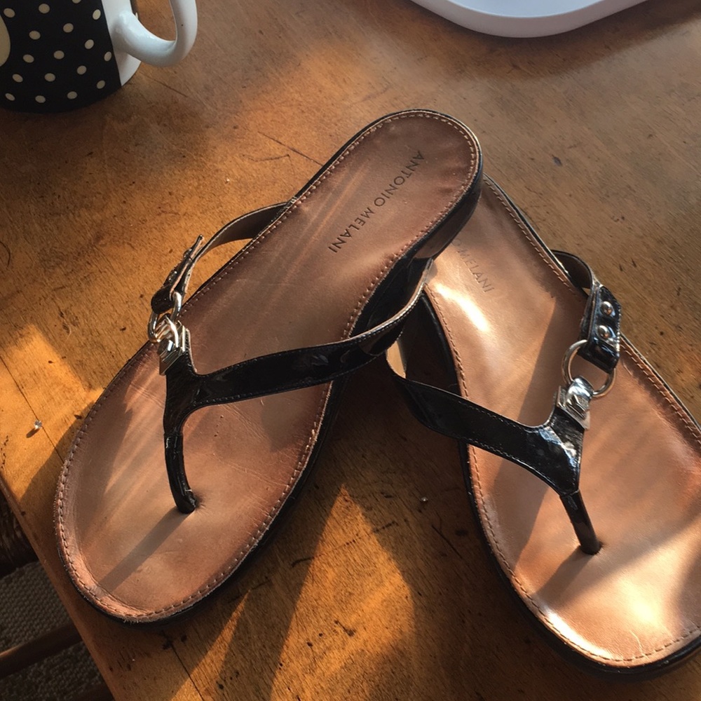 Black patent leather summer sandal
